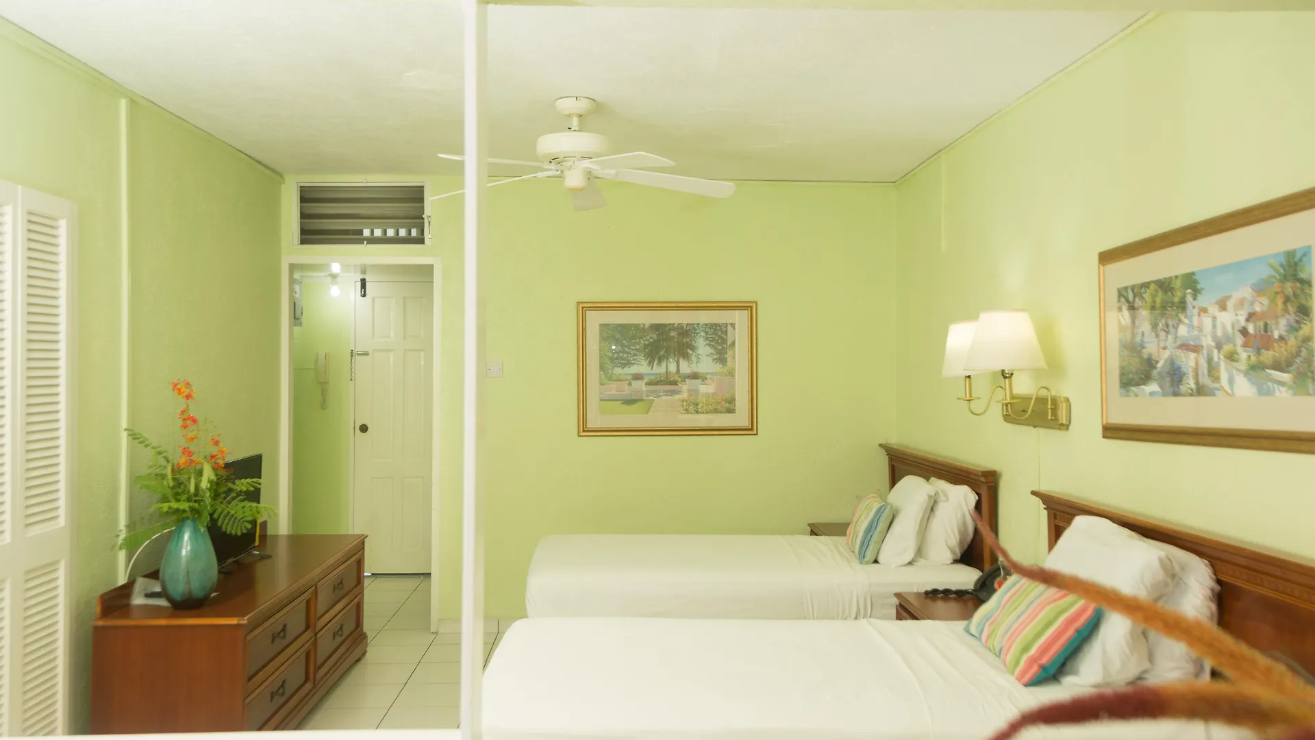 ברידג'טאון Palm Garden Hotel Barbados