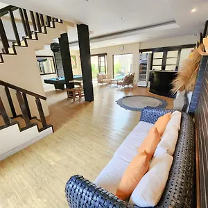 https://kent-beach-house.ubudhotelsnow.com